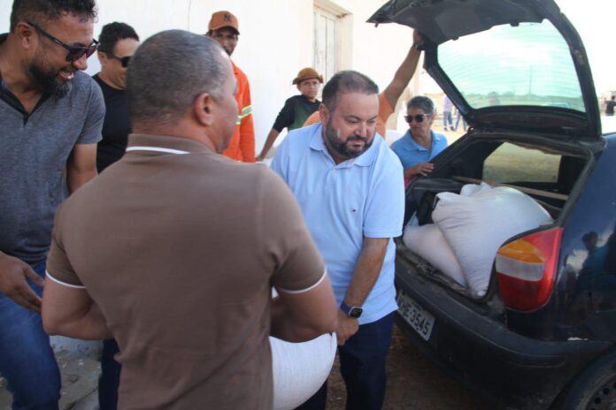 Prefeitura de Sobradinho fortalece agricultores familiares com entrega de mais de 1.100 sacas de milho