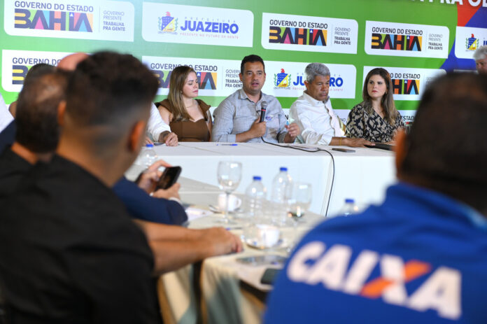 Prefeitura de Juazeiro manifesta preocupação com os impactos do tarifaço e dialoga com setores produtivos