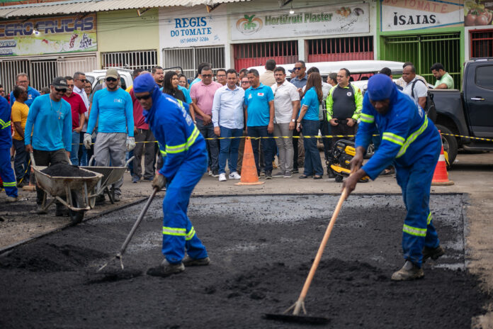 Juazeiro inicia comemorações dos 147 anos com requalificação do pavimento do Mercado do Produtor
