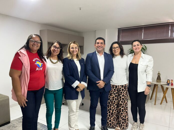 Juazeiro e Petrolina reforçam parceria para ações conjuntas em prol das pessoas em situação de rua