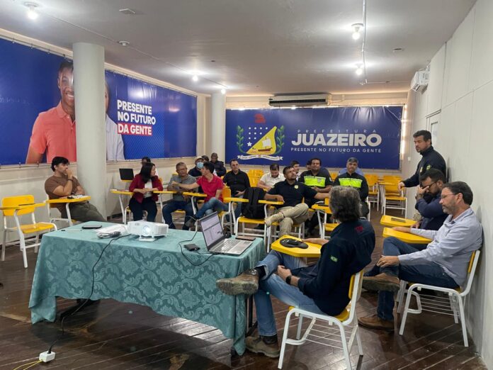 Prefeitura de Juazeiro alinha com órgãos parceiros o planejamento para demolição de banca e testes nas rampas da Ponte Presidente Dutra