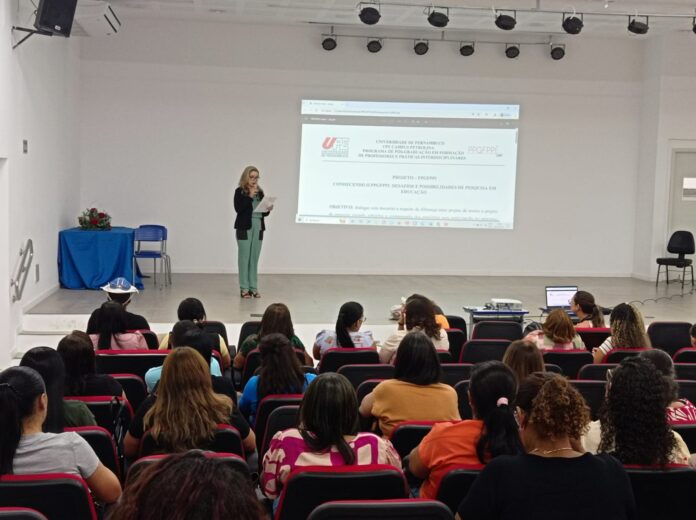 Professores da rede municipal de Juazeiro iniciam curso preparatório para Mestrado em Educação da UPE