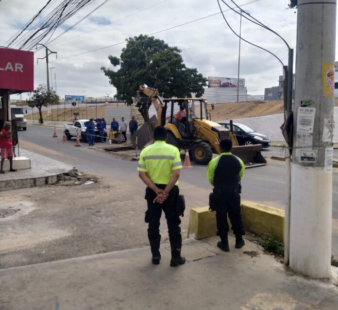 Travessia Urbana: obra do SAAE na Av. Raul Alves melhora segurança e prepara trânsito para novo viaduto