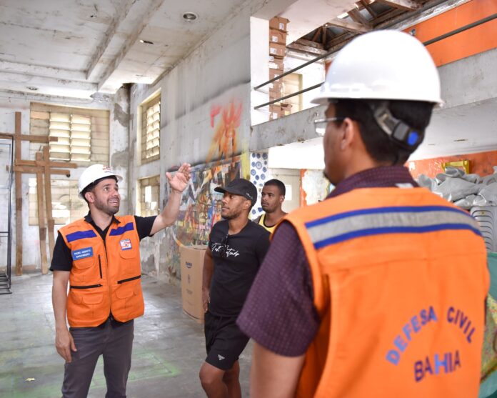 Prefeitura de Juazeiro inicia reforma da Sociedade 28 de Setembro para transformar prédio histórico em espaço cultural Prefeitura de Juazeiro inicia reforma da Sociedade 28 de Setembro para transformar prédio histórico em espaço cultural