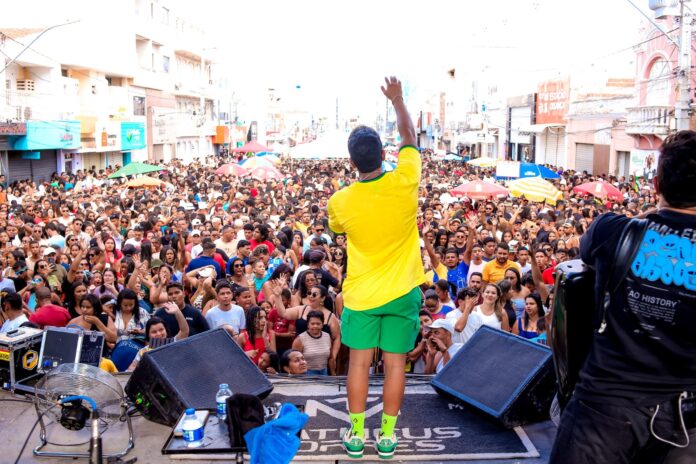 Festa inédita na Rua da 28 encerra as comemorações do 7 de Setembro em Juazeiro com shows e muita animação