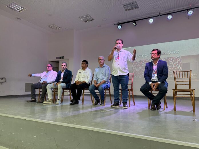 Juazeiro recebe Caravana CrediBahia e firma adesão ao programa de microcrédito que fortalece o empreendedorismo local