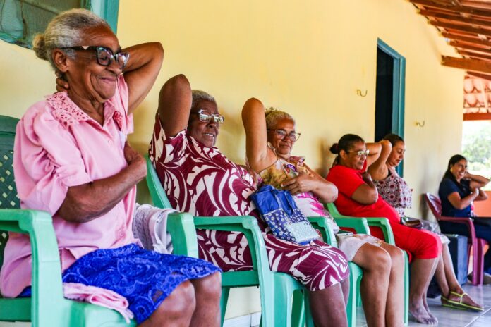 “Fiquei muito satisfeita e já marquei minha mamografia”, diz moradora da Ilha de Nossa Senhora após ação da Caravana do Cuidado em alusão ao Outubro Rosa “Fiquei muito satisfeita e já marquei minha mamografia”, diz moradora da Ilha de Nossa Senhora após ação da Caravana do Cuidado em alusão ao Outubro Rosa