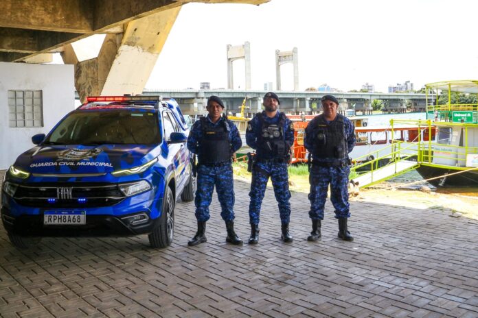Guarda Civil Municipal de Juazeiro reforça segurança no ponto de embarque das Barquinhas