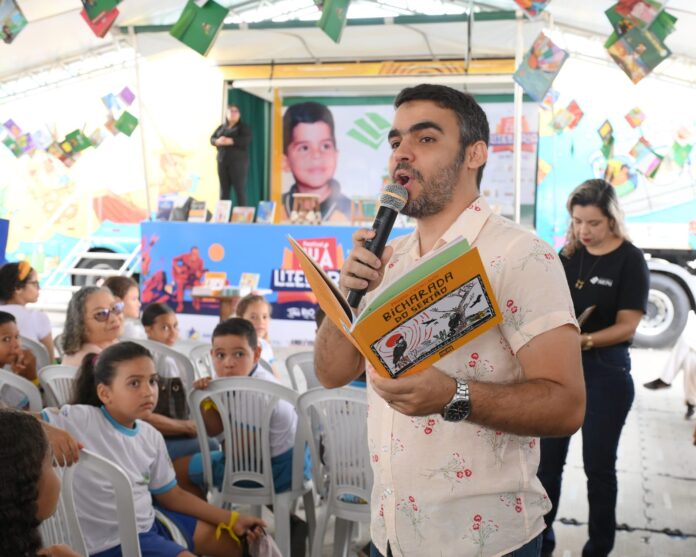 “A leitura nos permite viajar”: Carreta Literária leva magia e conhecimento ao Juá Literária 2025 “A leitura nos permite viajar”: Carreta Literária leva magia e conhecimento ao Juá Literária 2025