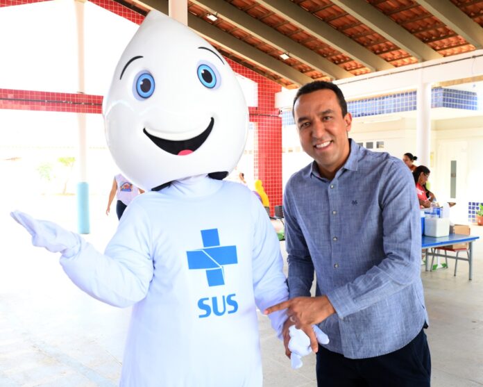 Sesau segue com Campanha Nacional de Multivacinação e leva o “Giro Zé Gotinha” à rede municipal de ensino em Juazeiro
