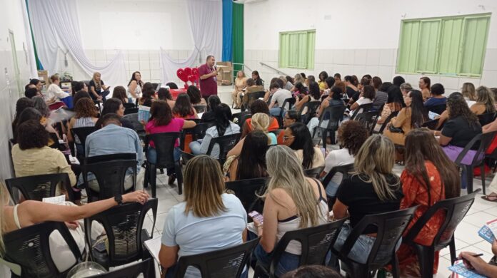 Prefeitura de Juazeiro promove encontro formativo com gestores, vice-gestores e coordenadores pedagógicos da rede municipal de ensino