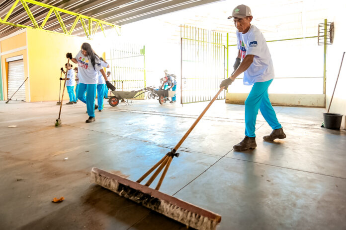 Com aprovação dos permissionários, Expresso da Limpeza chega ao Mercado Arnaldo e ao Alto da Maravilha