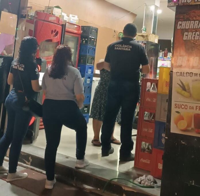 Sesau intensifica fiscalização sanitária noturna no entorno do circuito do Carnaval de Juazeiro