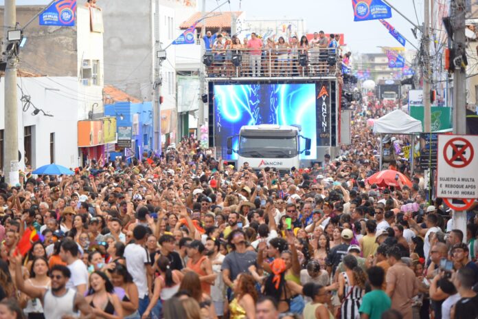 Encerramento do Circuito Ivete Sangalo celebra a força cultural e a alegria do Carnaval de Juazeiro