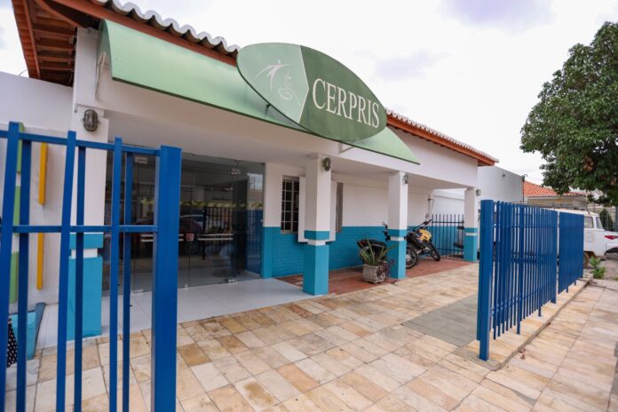 Prefeitura de Juazeiro garante autonomia e qualidade de vida com concessão de dispositivos de tecnologia assistiva para usuários do Cerpris