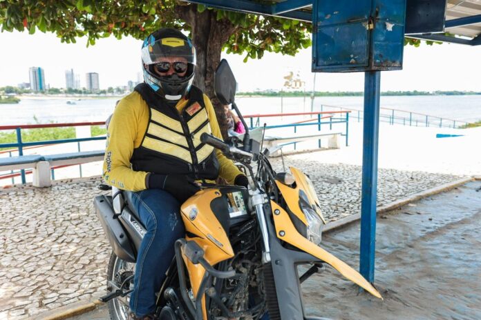Prefeitura de Juazeiro convoca taxistas e mototaxistas para vistoria anual.