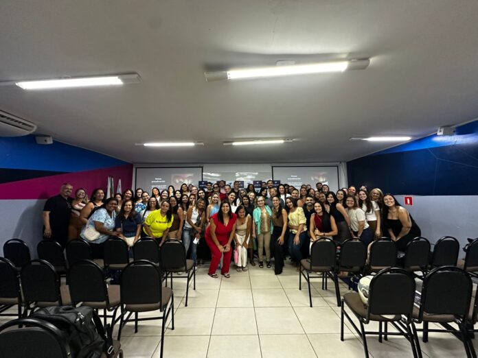 Prefeitura de Juazeiro promove matriciamento sobre saúde bucal do bebê e reforça cuidados desde a gestação em Juazeiro