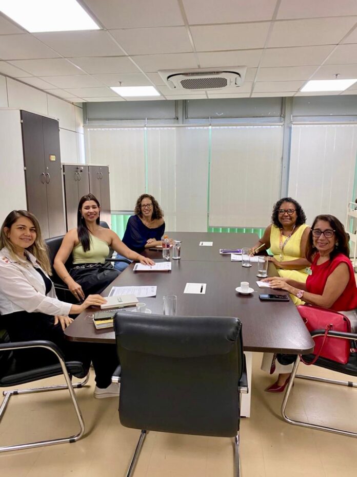 Juazeiro é uma das três cidades do país escolhidas para projeto-piloto de cuidado domiciliar a idosos
