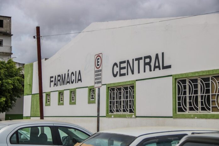 Farmácia Central de Juazeiro segue em reforma e atendimento será normalizado na próxima segunda-feira