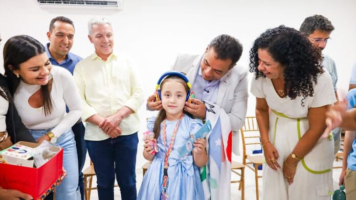 Projeto Som do Conforto: Juazeiro fortalece educação inclusiva com entrega de kits adaptativos para estudantes com TEA