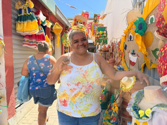 Feiras e mercados de Juazeiro entram no clima junino com decoração, produtos típicos e programação cultural