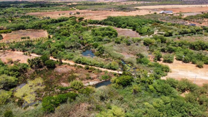 Prefeitura de Juazeiro realiza visita técnica para estudo e elaboração de uma nova passagem molhada no Salitre