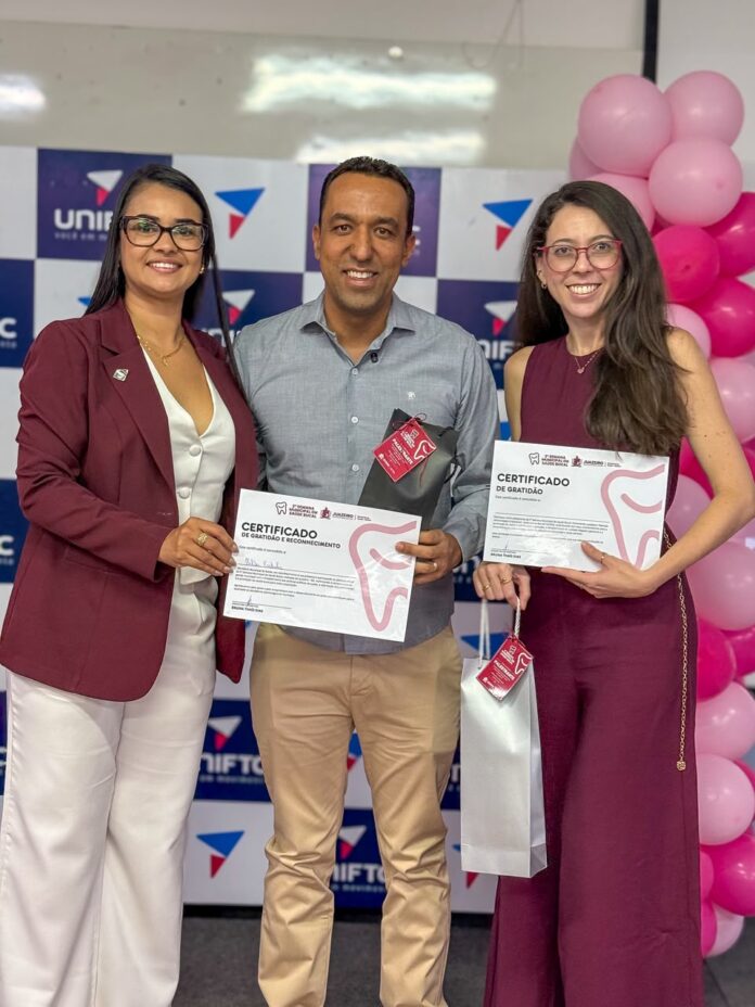 Juazeiro reúne mais de 140 profissionais na 2ª Semana Municipal de Saúde Bucal
